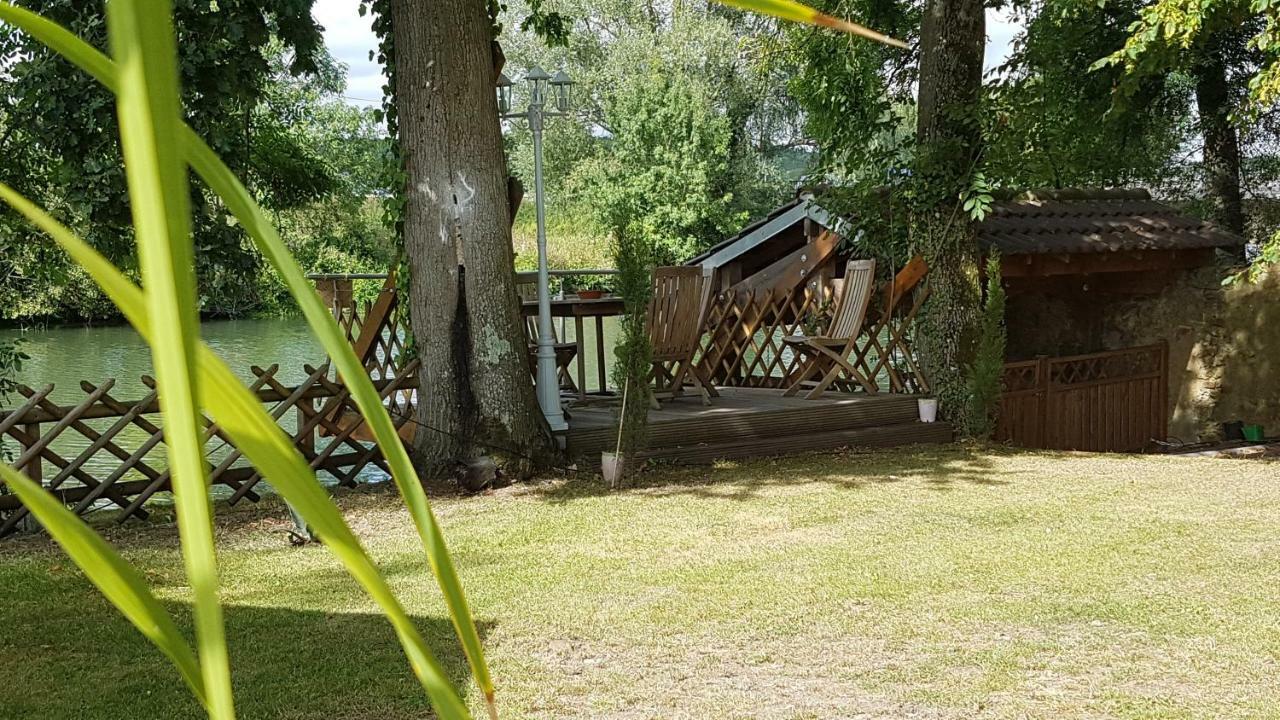 Yvré-lʼÉvêque Manoir Des Turets B&B 외부 사진